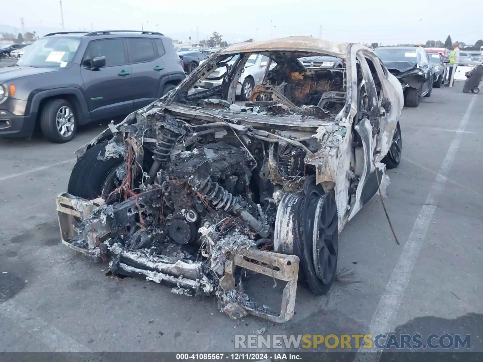 6 fotografías del automóvil dañado 5UXCY6C07L9C95555 BMW X6 2020