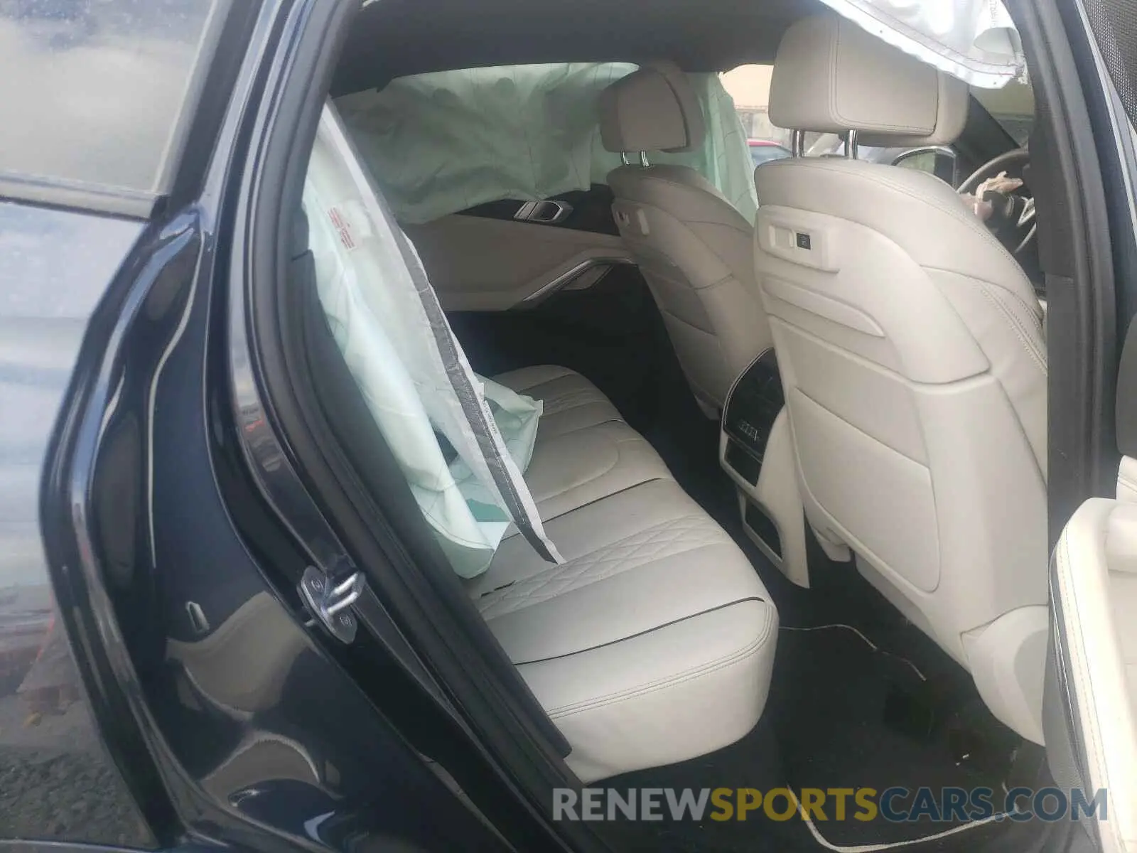 6 fotografías del automóvil dañado 5UXCY8C01L9D05055 BMW X6 2020