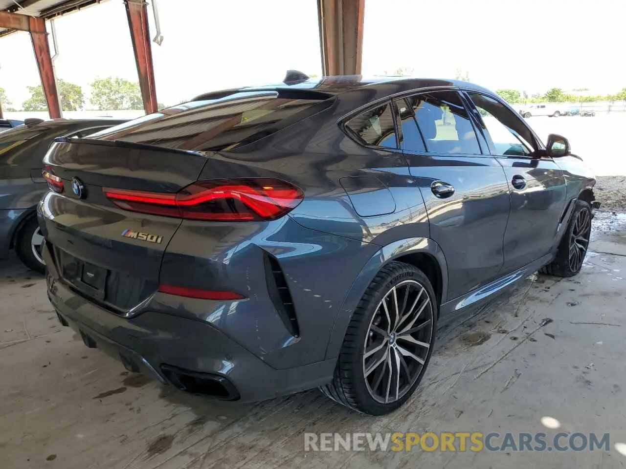 4 fotografías del automóvil dañado 5UXCY8C04L9C66512 BMW X6 2020