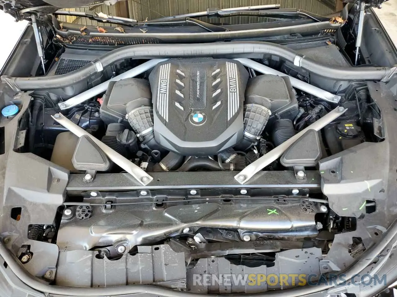 7 fotografías del automóvil dañado 5UXCY8C04L9C66512 BMW X6 2020