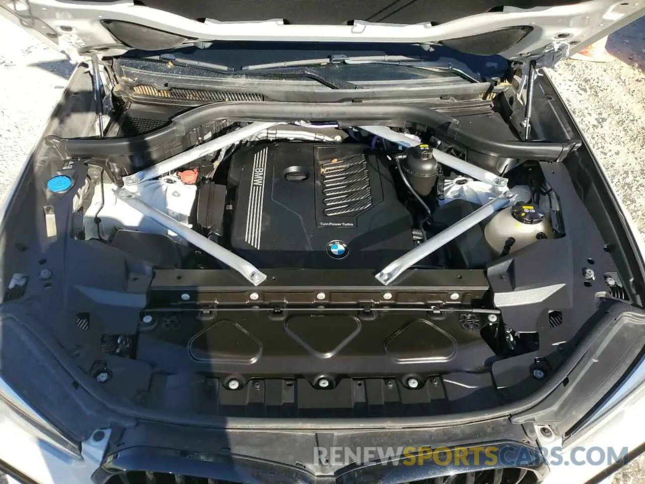 11 fotografías del automóvil dañado 5UXCY4C01M9E24444 BMW X6 2021
