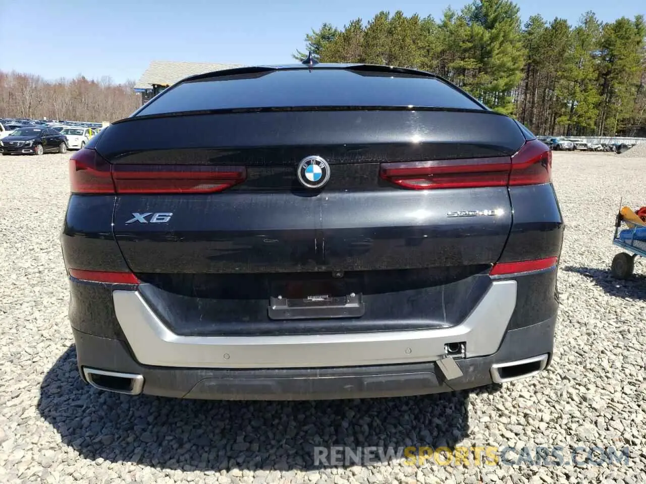 6 fotografías del automóvil dañado 5UXCY4C03M9H58300 BMW X6 2021