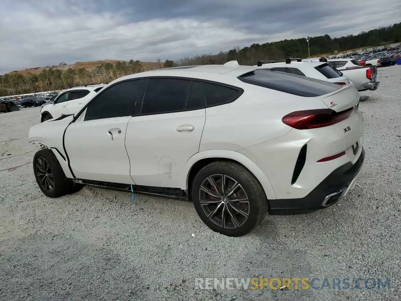 2 fotografías del automóvil dañado 5UXCY6C01M9H63412 BMW X6 2021