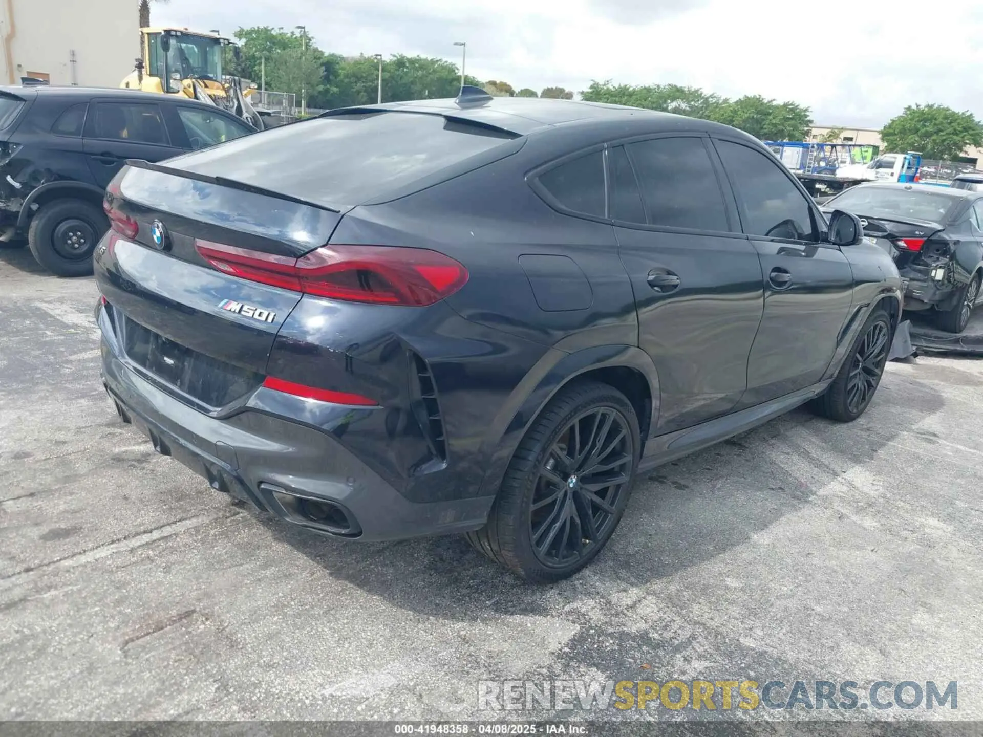 4 fotografías del automóvil dañado 5UXCY8C06M9E18534 BMW X6 2021
