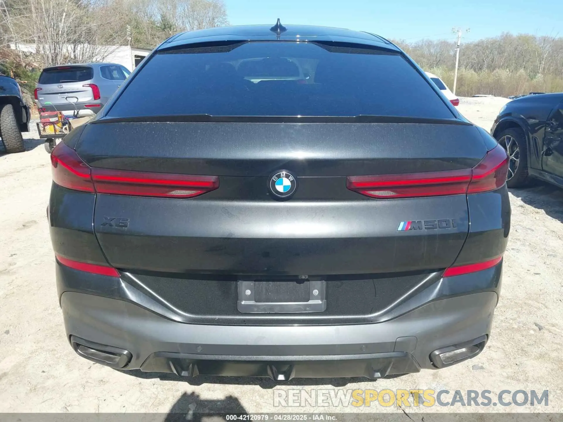 16 fotografías del automóvil dañado 5UXCY8C08M9E32340 BMW X6 2021