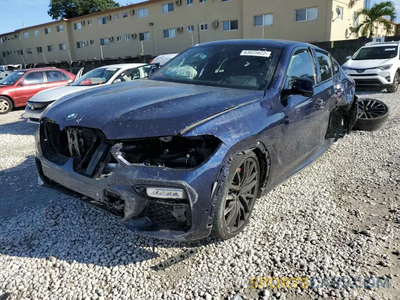 2 fotografías del automóvil dañado 5UXCY8C09M9E66884 BMW X6 2021