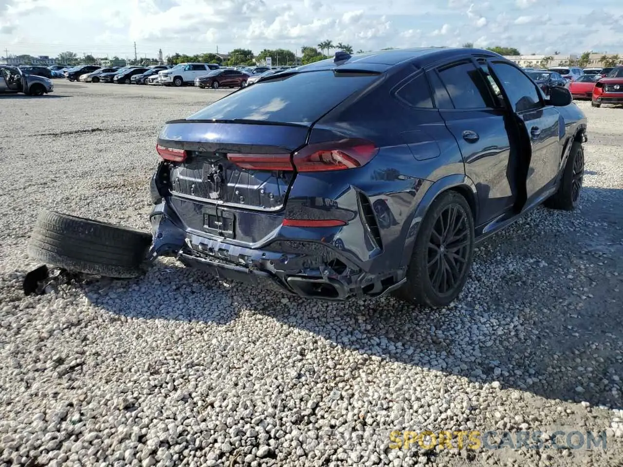 4 fotografías del automóvil dañado 5UXCY8C09M9E66884 BMW X6 2021