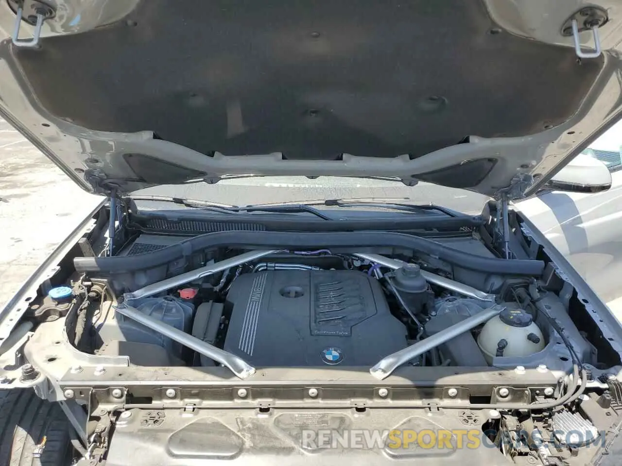 12 fotografías del automóvil dañado 5UXCY6C01N9M95573 BMW X6 2022