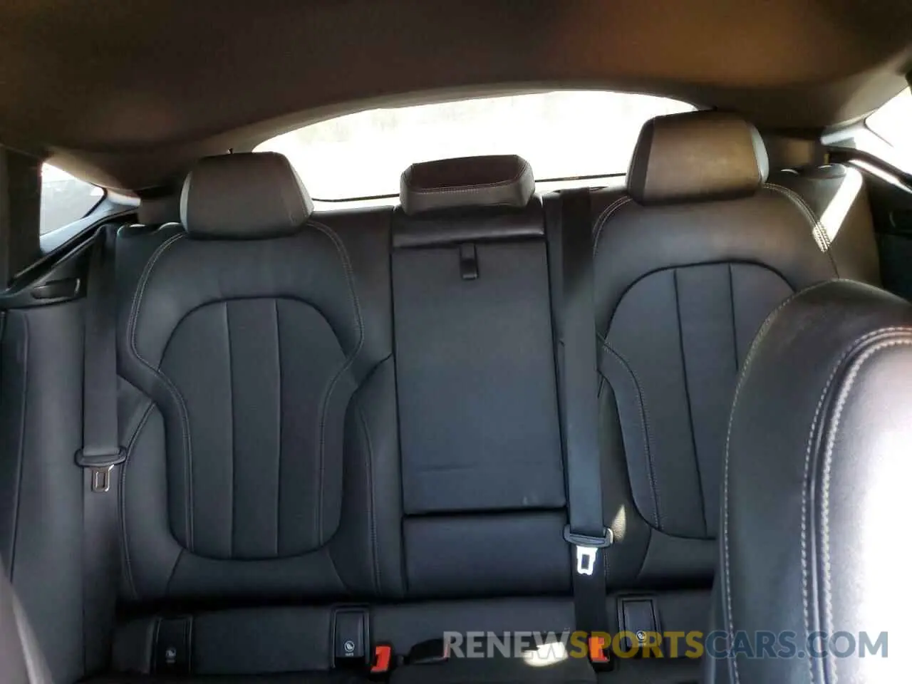 10 fotografías del automóvil dañado 5UXCY6C03N9L82224 BMW X6 2022