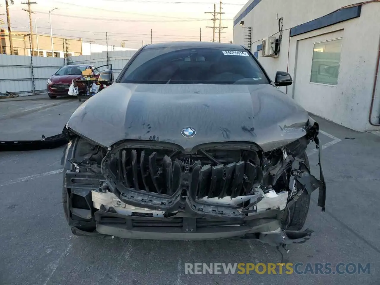 5 fotografías del automóvil dañado 5UXCY6C06N9J33688 BMW X6 2022