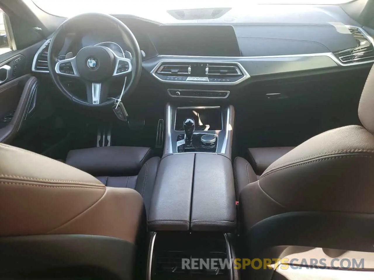 8 fotografías del automóvil dañado 5UXCY6C07N9K75399 BMW X6 2022