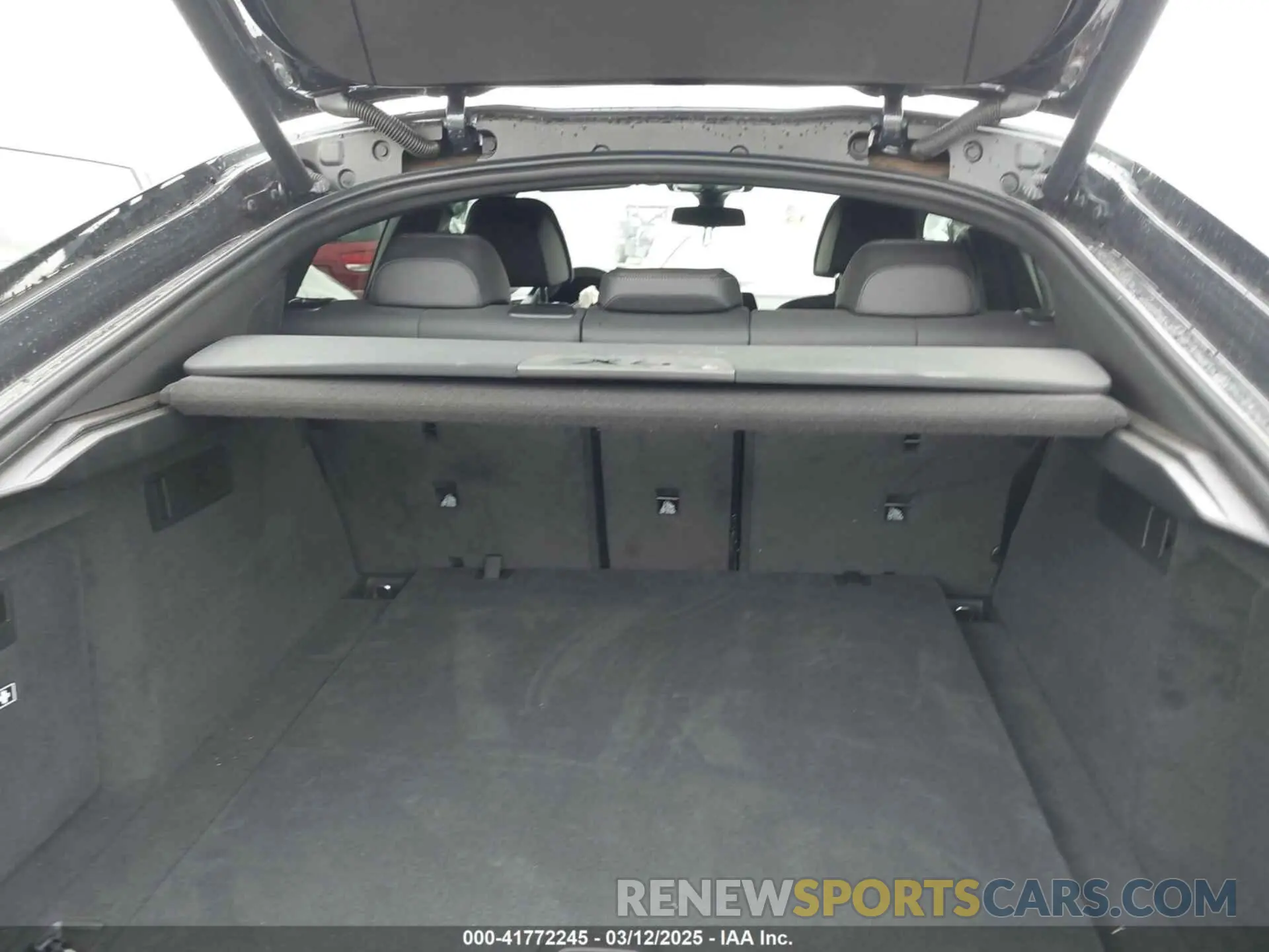 18 fotografías del automóvil dañado 5UXCY6C08N9N30013 BMW X6 2022