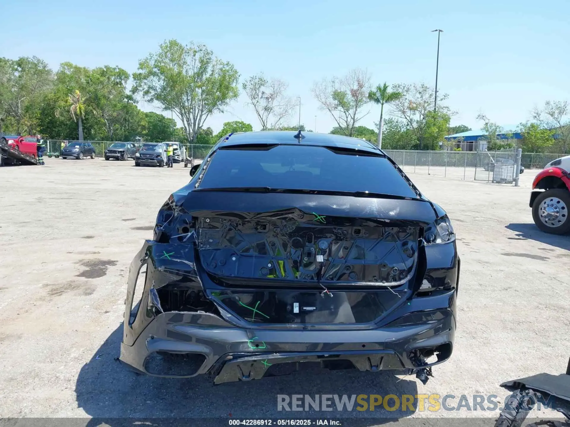 17 fotografías del automóvil dañado 5UXCY6C09N9L97438 BMW X6 2022