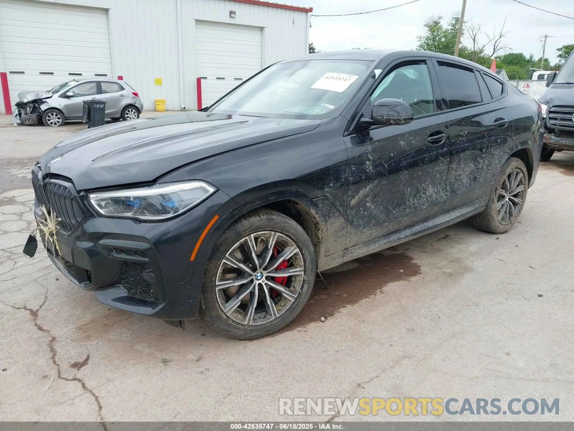 2 fotografías del automóvil dañado 5UXCY8C02N9K87407 BMW X6 2022