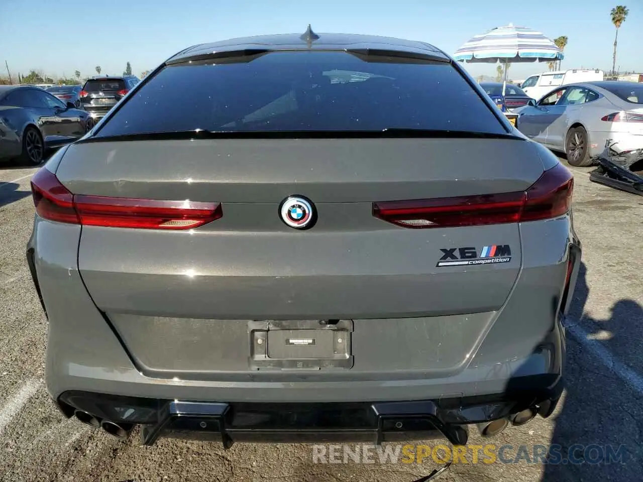 6 fotografías del automóvil dañado 5YMCY0C09N9M44828 BMW X6 2022