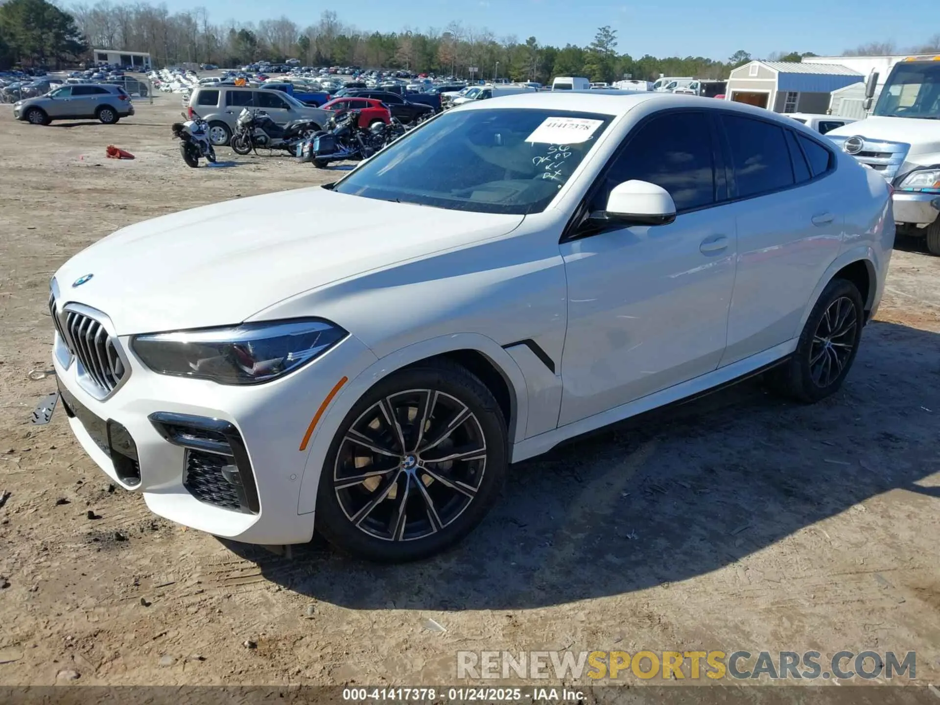 2 fotografías del automóvil dañado 5UXCY6C00P9N46581 BMW X6 2023