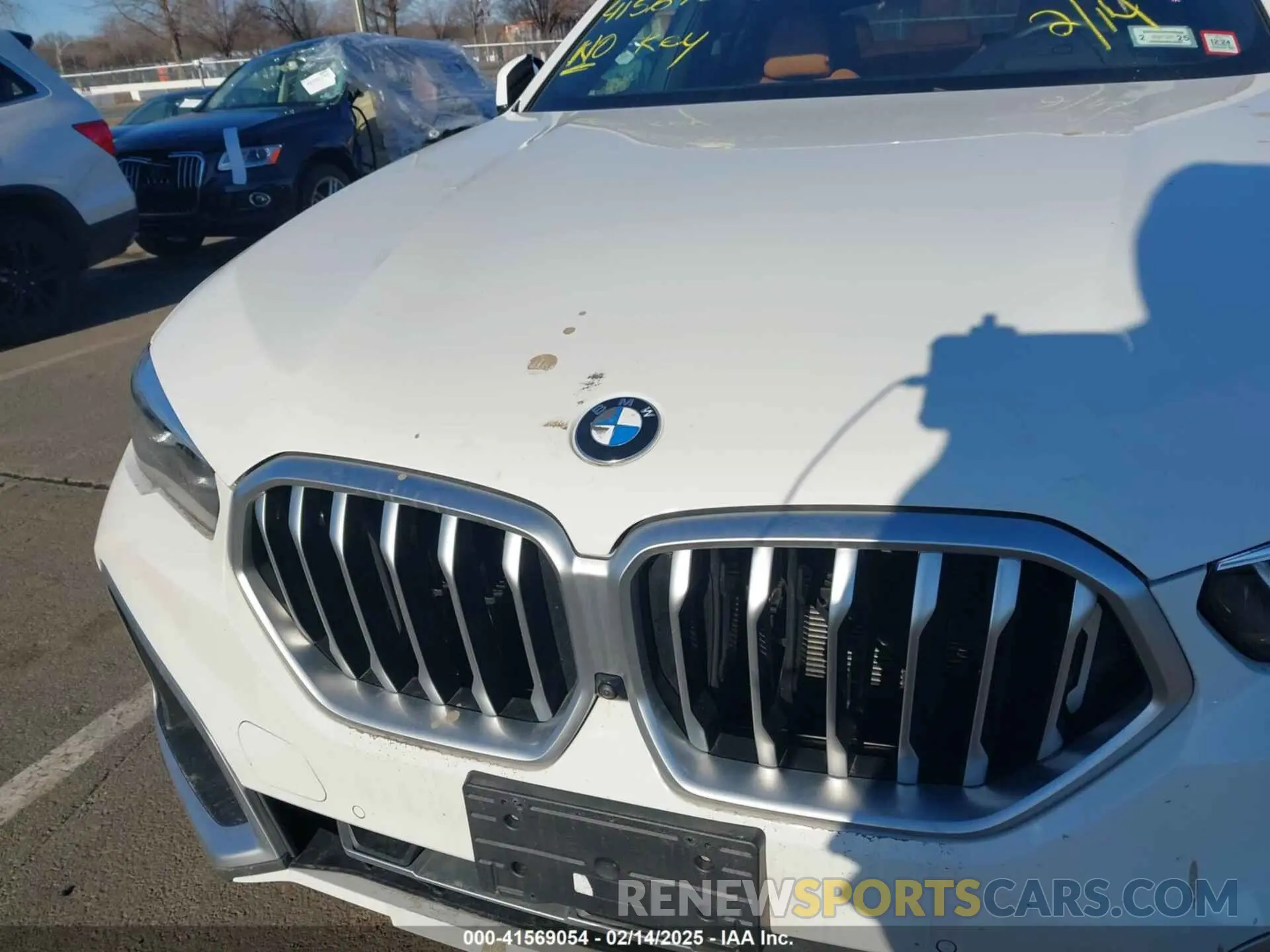 16 fotografías del automóvil dañado 5UXCY6C02P9P45373 BMW X6 2023