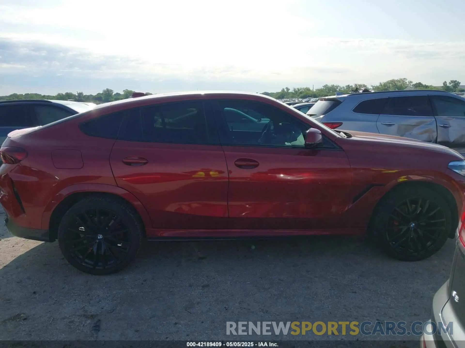 13 fotografías del automóvil dañado 5UXCY6C07P9N62566 BMW X6 2023