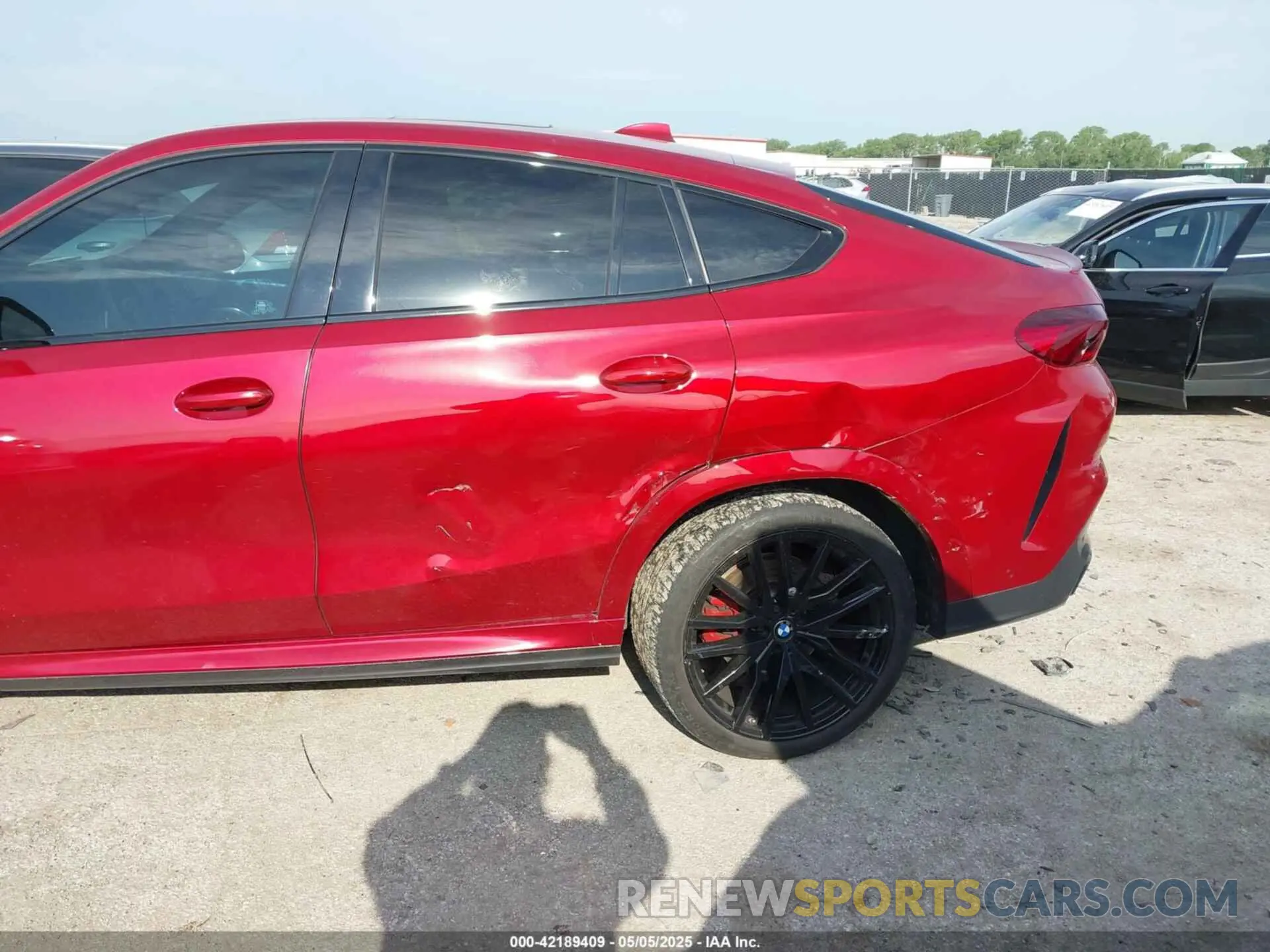 6 fotografías del automóvil dañado 5UXCY6C07P9N62566 BMW X6 2023