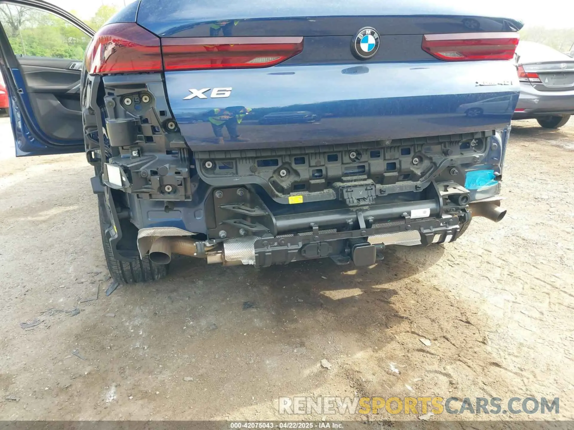 18 fotografías del automóvil dañado 5UXCY6C07P9P85707 BMW X6 2023