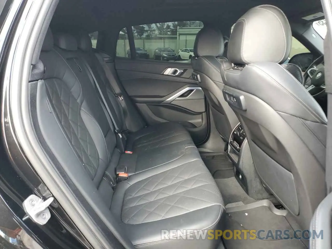 11 fotografías del automóvil dañado 5UXCY6C08P9R97709 BMW X6 2023