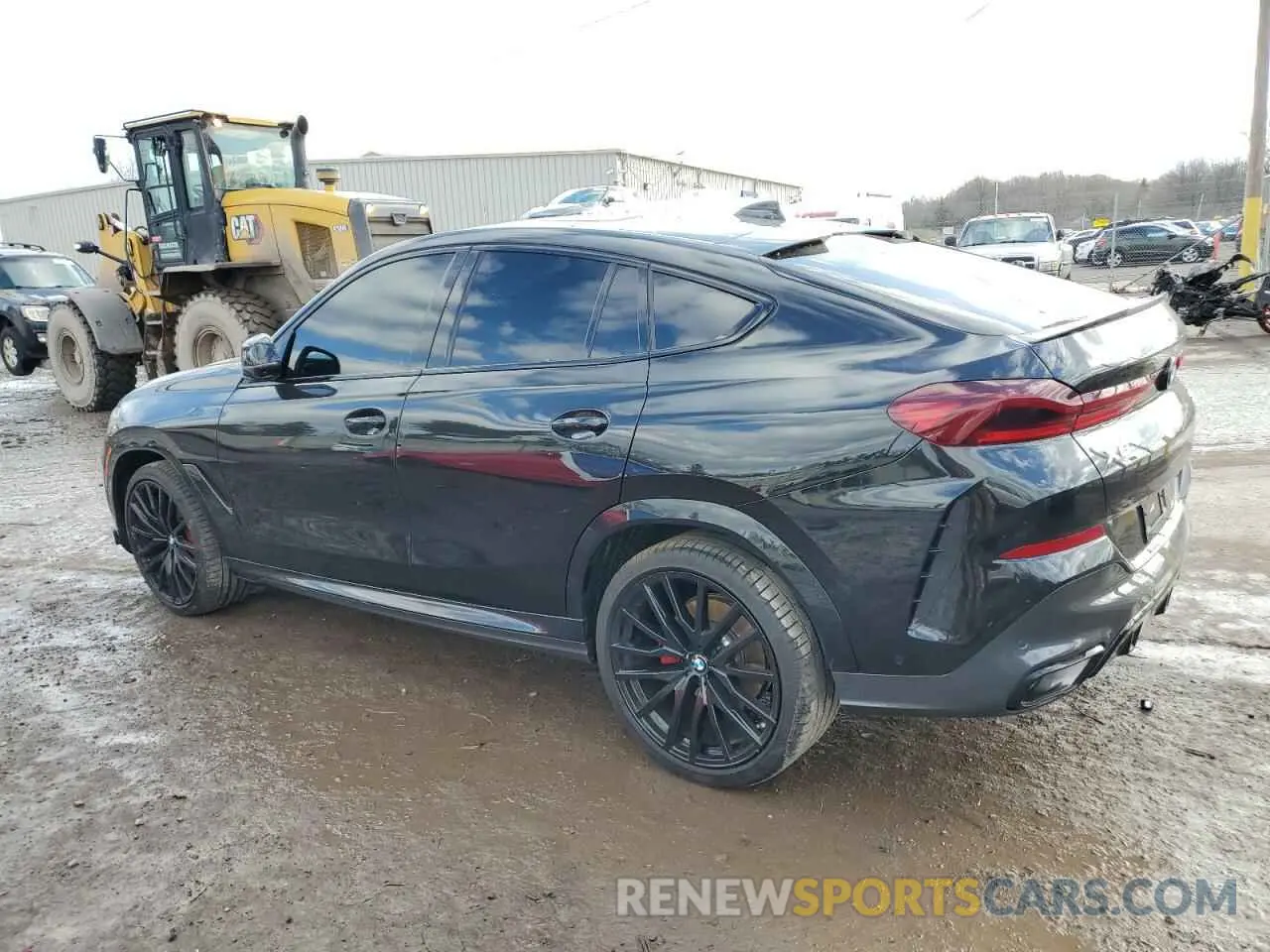 2 fotografías del automóvil dañado 5UXCY6C08P9R97709 BMW X6 2023