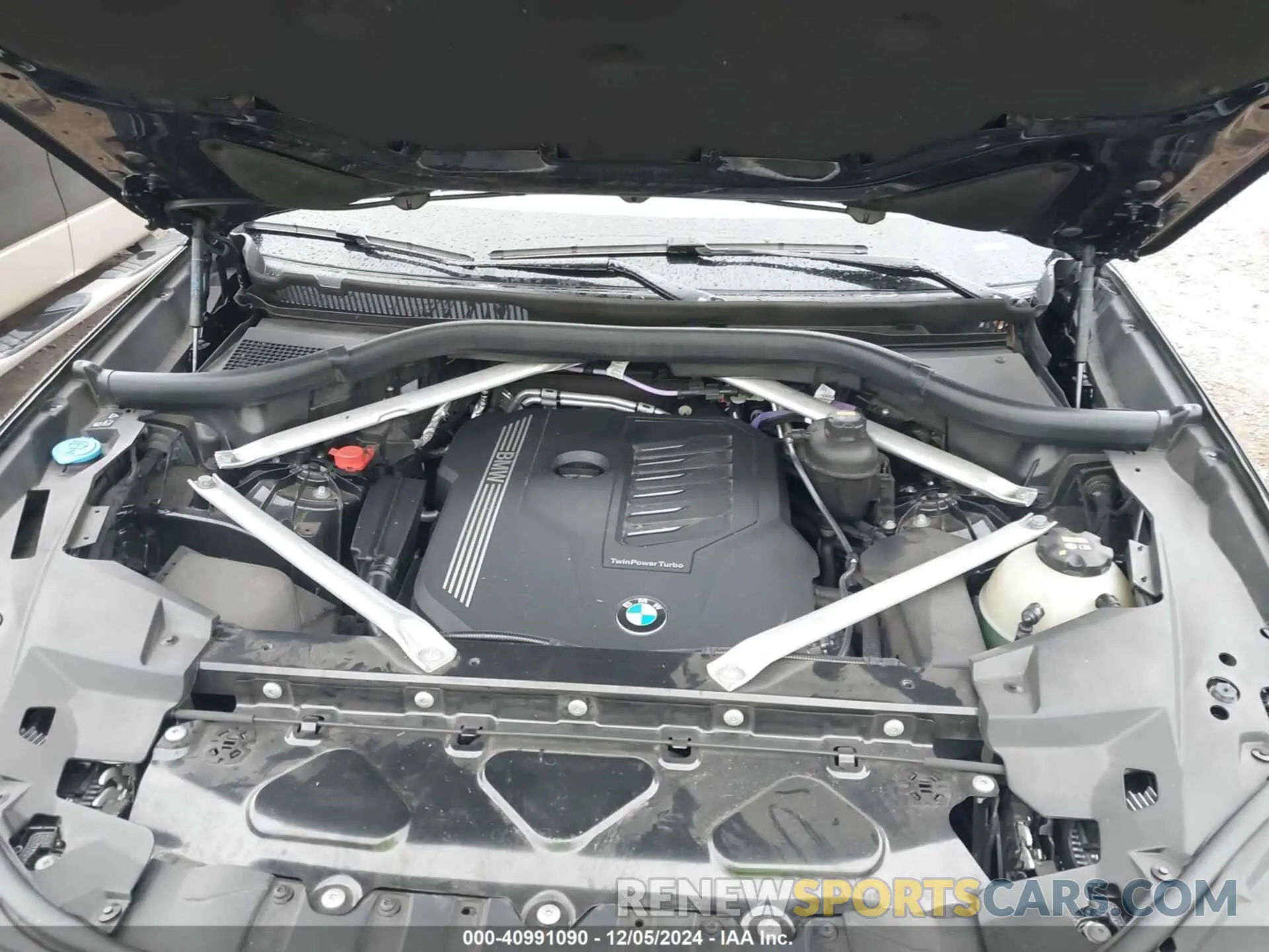 10 fotografías del automóvil dañado 5UXCY6C0XP9P66777 BMW X6 2023
