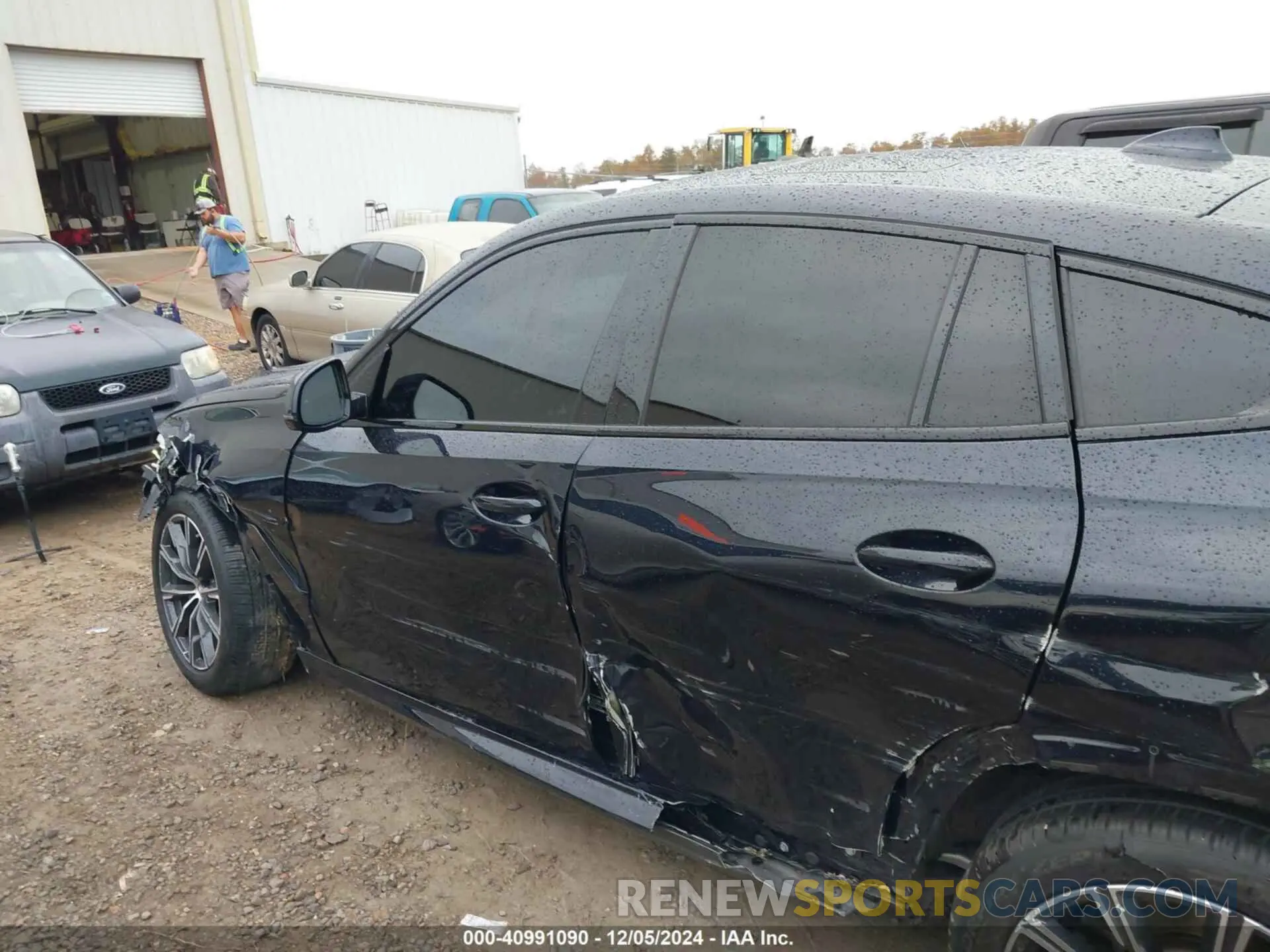 15 fotografías del automóvil dañado 5UXCY6C0XP9P66777 BMW X6 2023