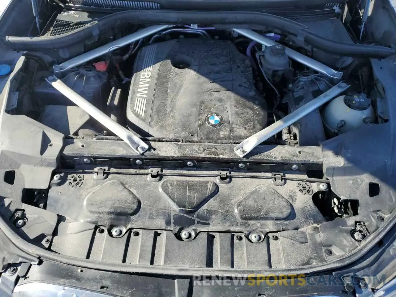 11 fotografías del automóvil dañado 5UX33EX02R9S94029 BMW X6 2024