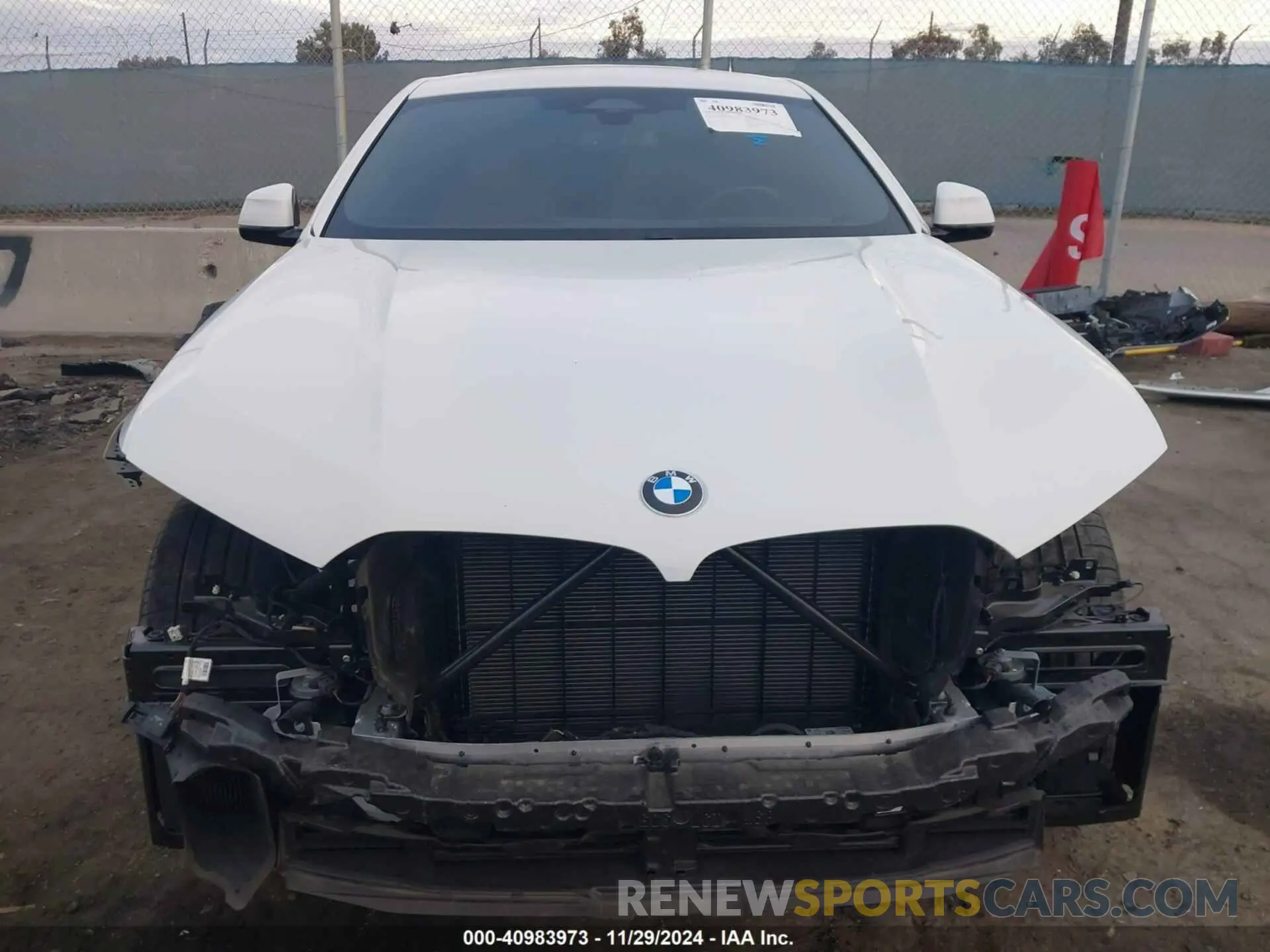 13 fotografías del automóvil dañado 5UX33EX03R9T76691 BMW X6 2024