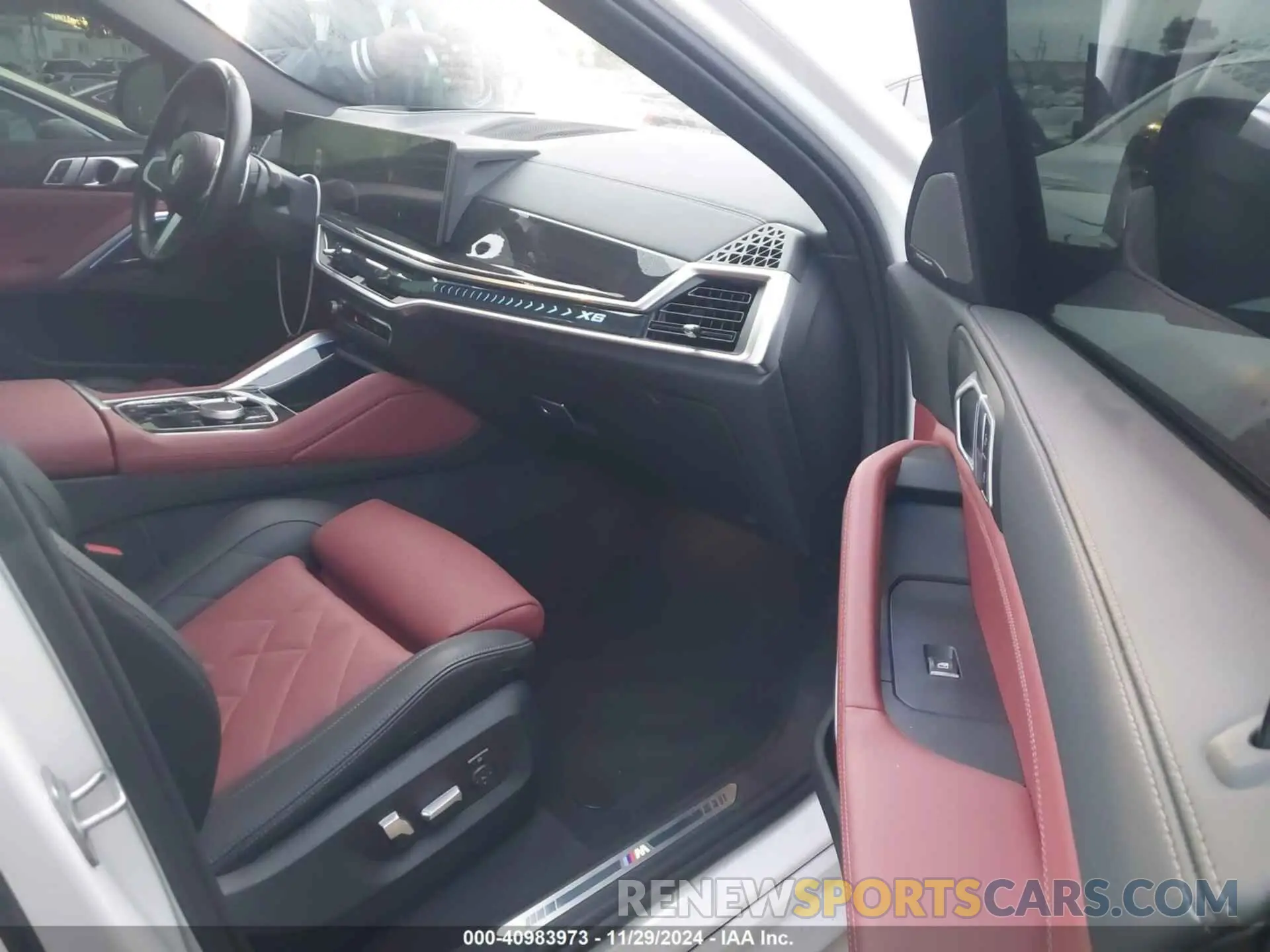 5 fotografías del automóvil dañado 5UX33EX03R9T76691 BMW X6 2024