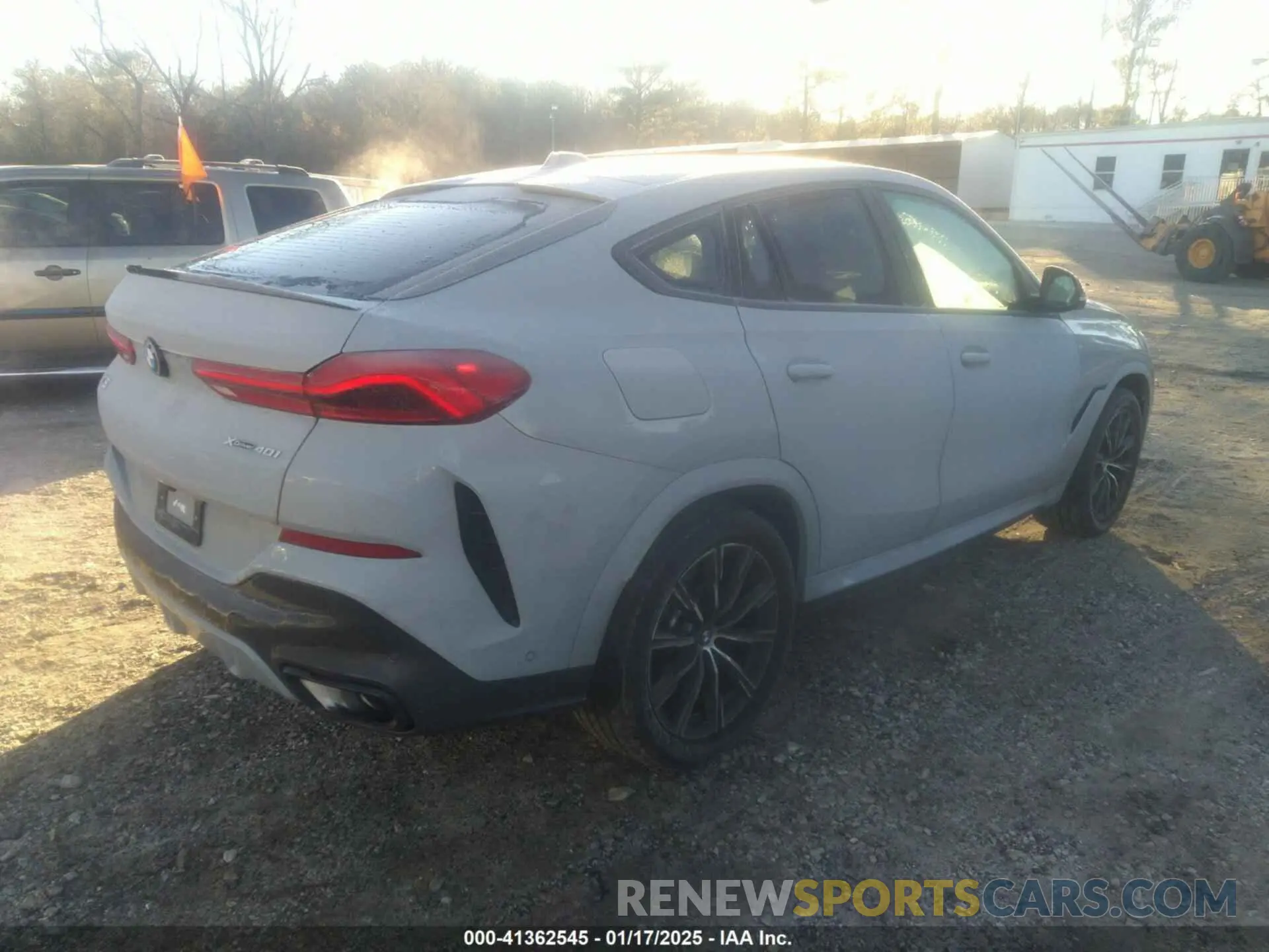 4 fotografías del automóvil dañado 5UX33EX04R9S74607 BMW X6 2024