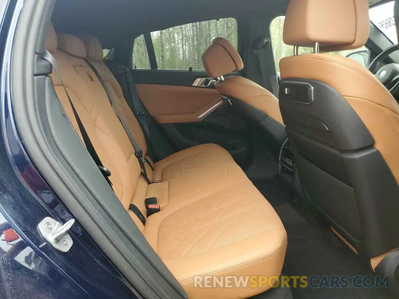 11 fotografías del automóvil dañado 5UX33EX07R9T53379 BMW X6 2024