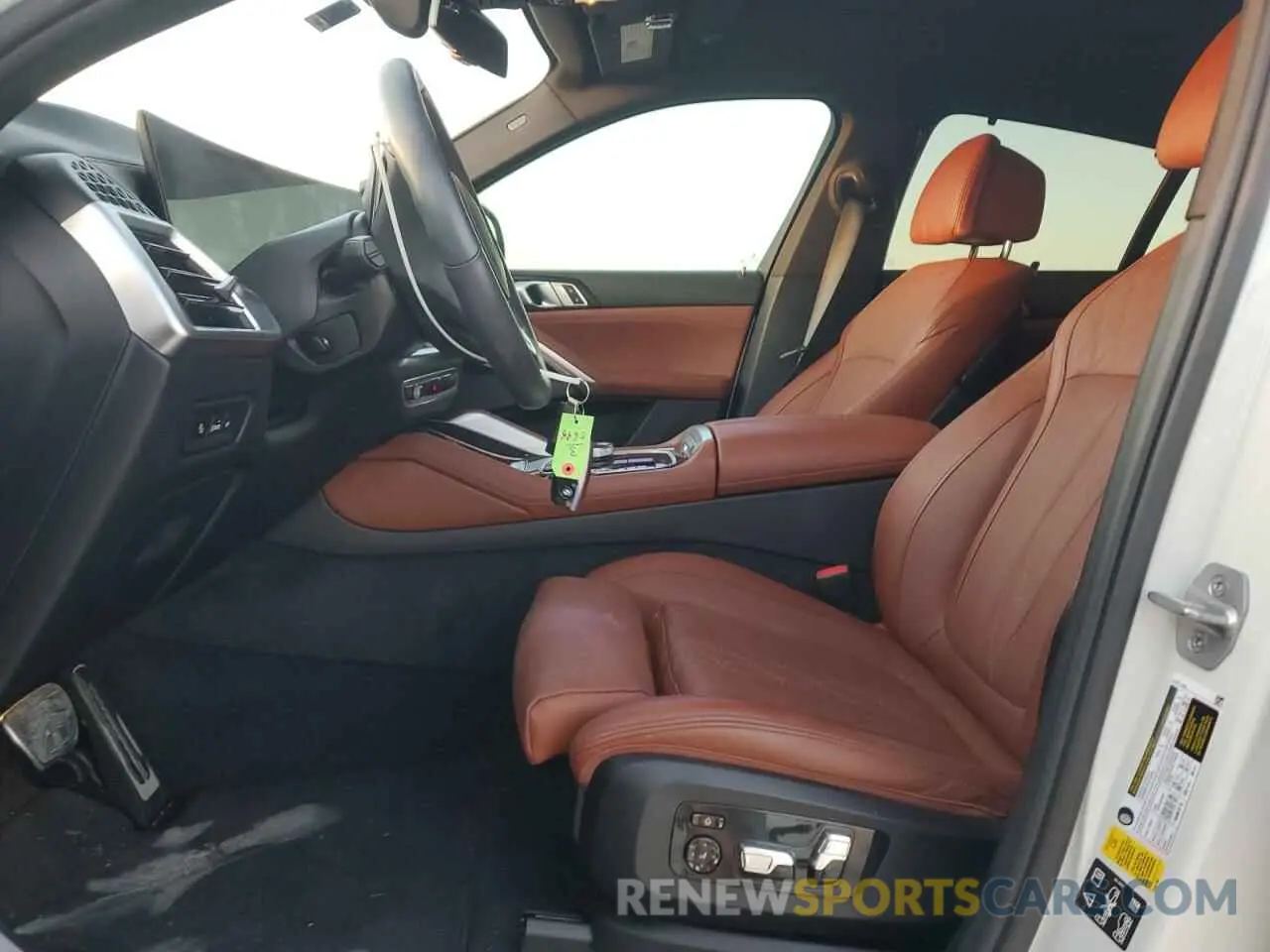 7 fotografías del automóvil dañado 5UX33EX08R9S90695 BMW X6 2024