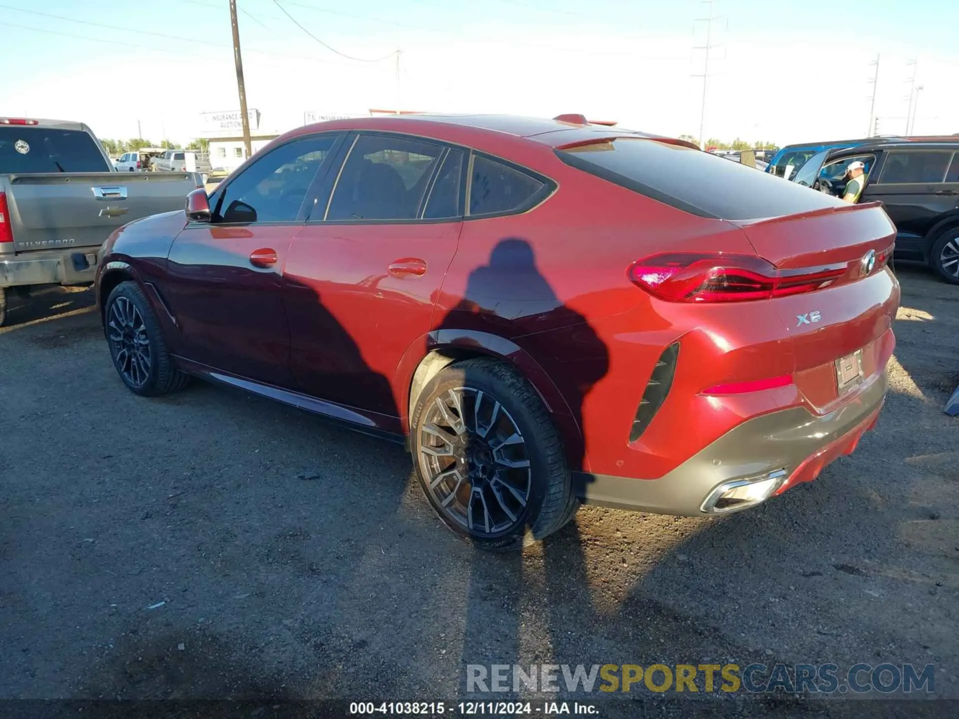 3 fotografías del automóvil dañado 5UX33EX08R9U76656 BMW X6 2024