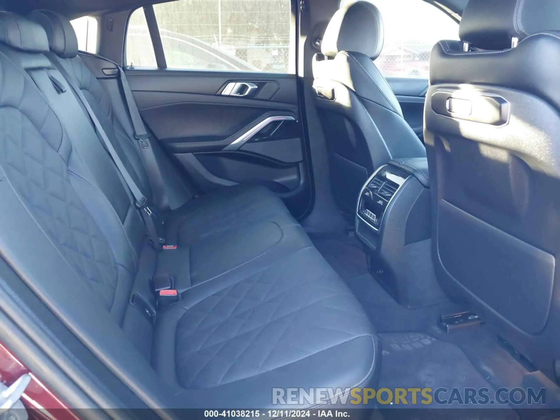 8 fotografías del automóvil dañado 5UX33EX08R9U76656 BMW X6 2024