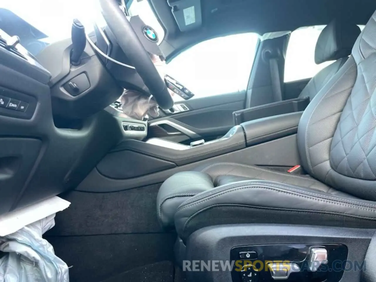 7 fotografías del automóvil dañado 5UX33EX02S9W41784 BMW X6 2025