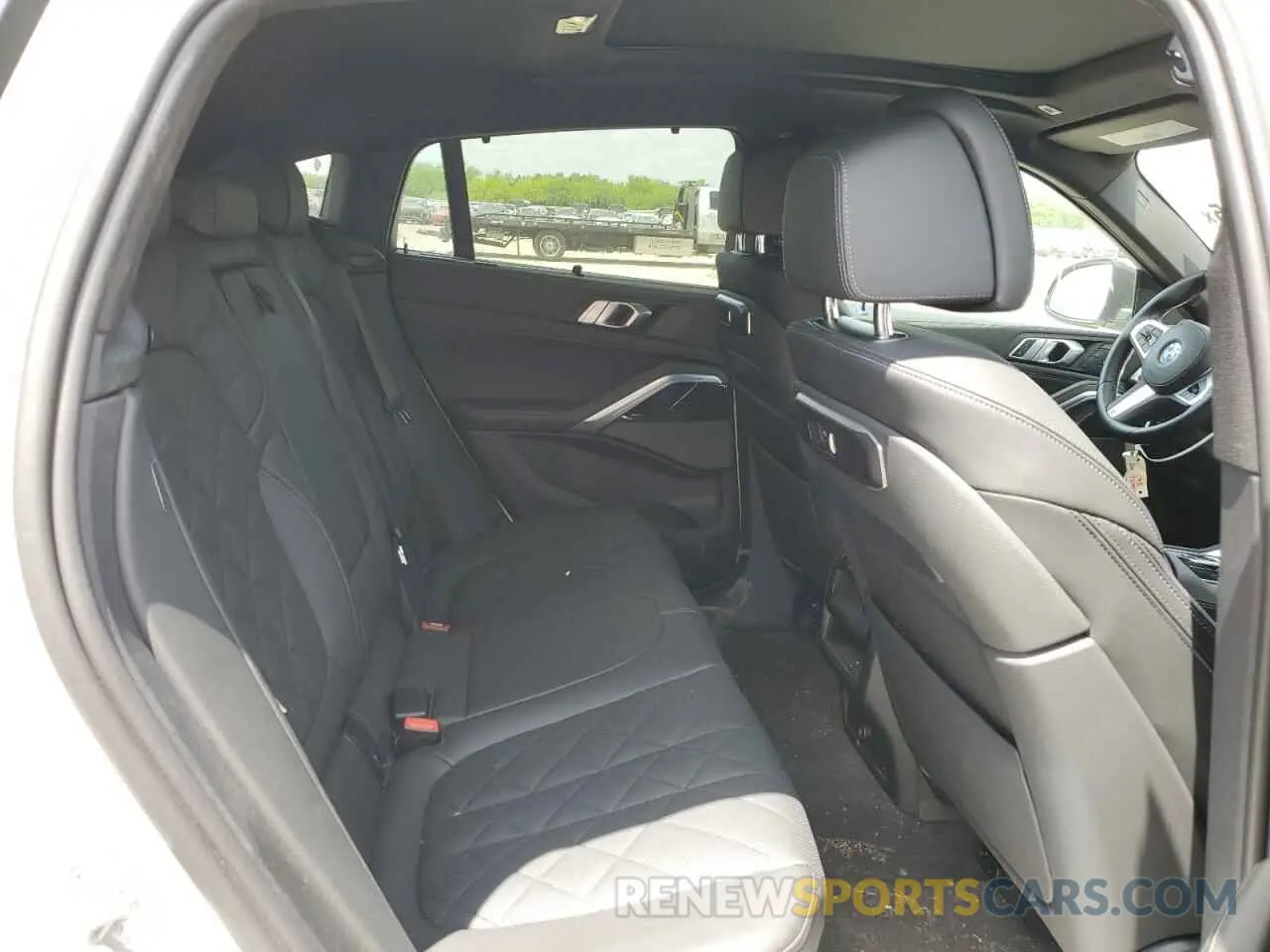 11 fotografías del automóvil dañado 5UX33EX05S9W42203 BMW X6 2025