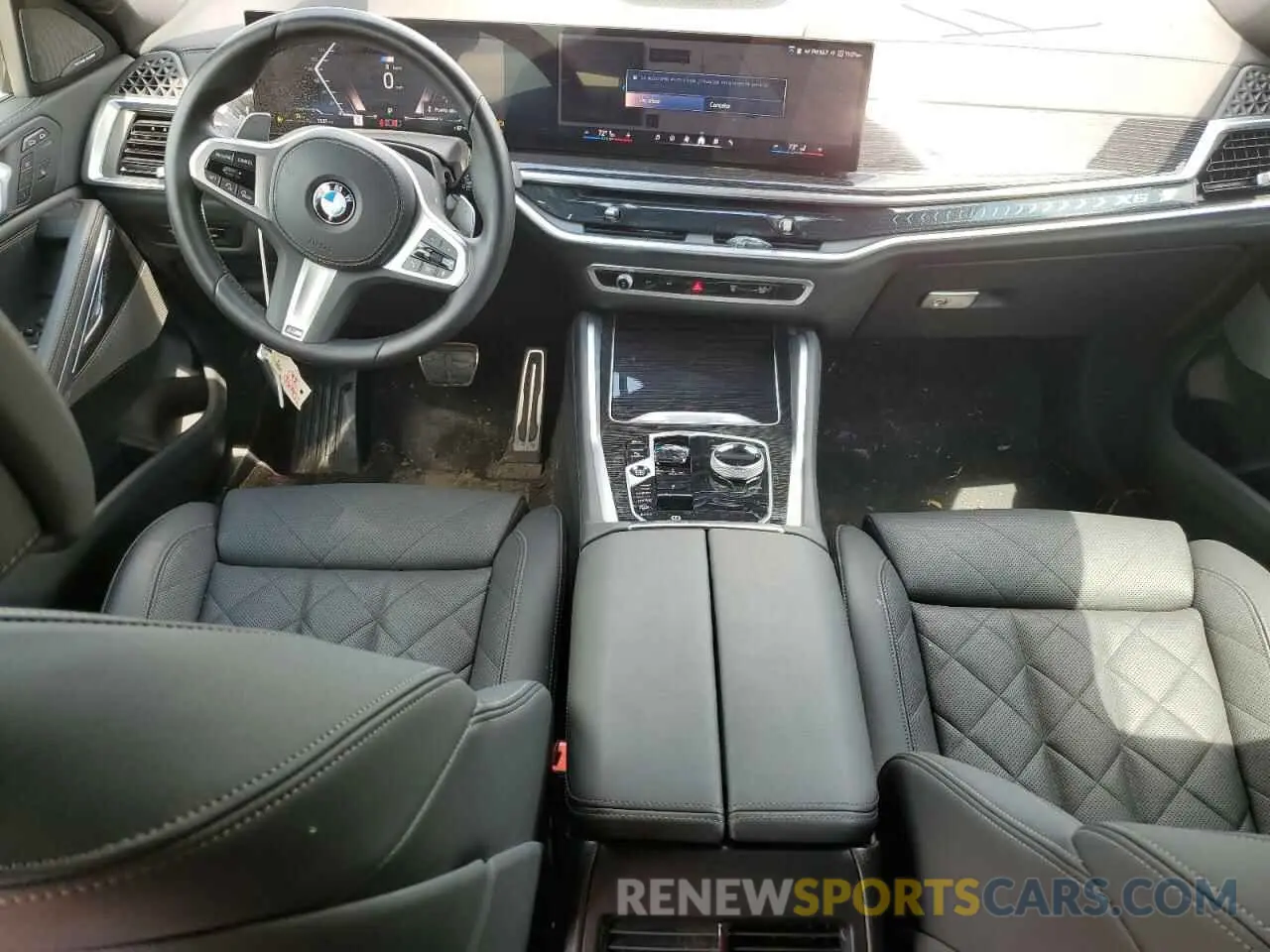 8 fotografías del automóvil dañado 5UX33EX05S9W42203 BMW X6 2025