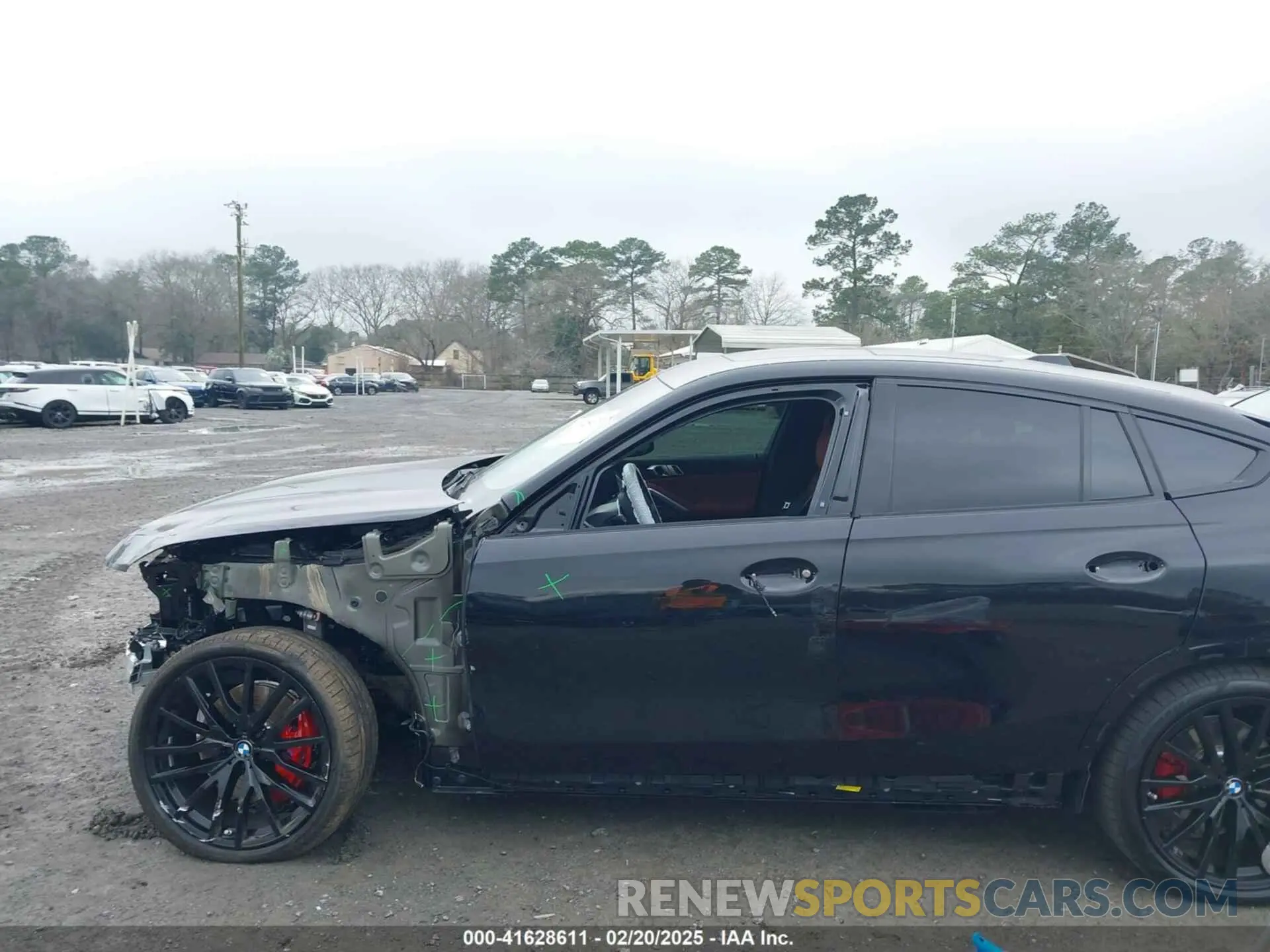 15 fotografías del automóvil dañado 5UX33EX09S9Y96495 BMW X6 2025