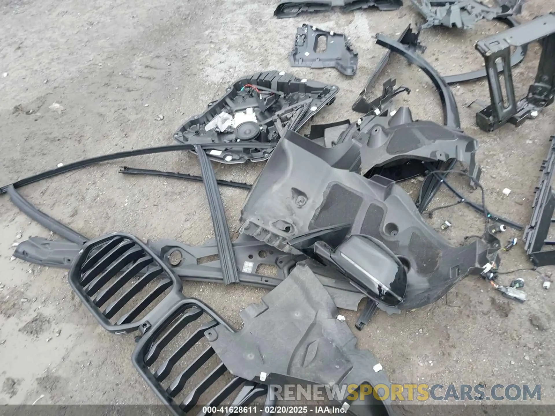 19 fotografías del automóvil dañado 5UX33EX09S9Y96495 BMW X6 2025