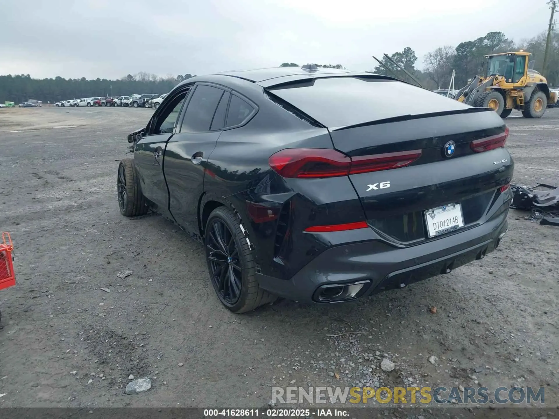 3 fotografías del automóvil dañado 5UX33EX09S9Y96495 BMW X6 2025