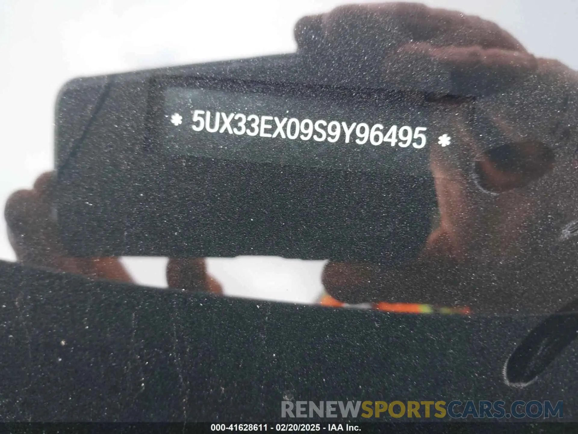 9 fotografías del automóvil dañado 5UX33EX09S9Y96495 BMW X6 2025
