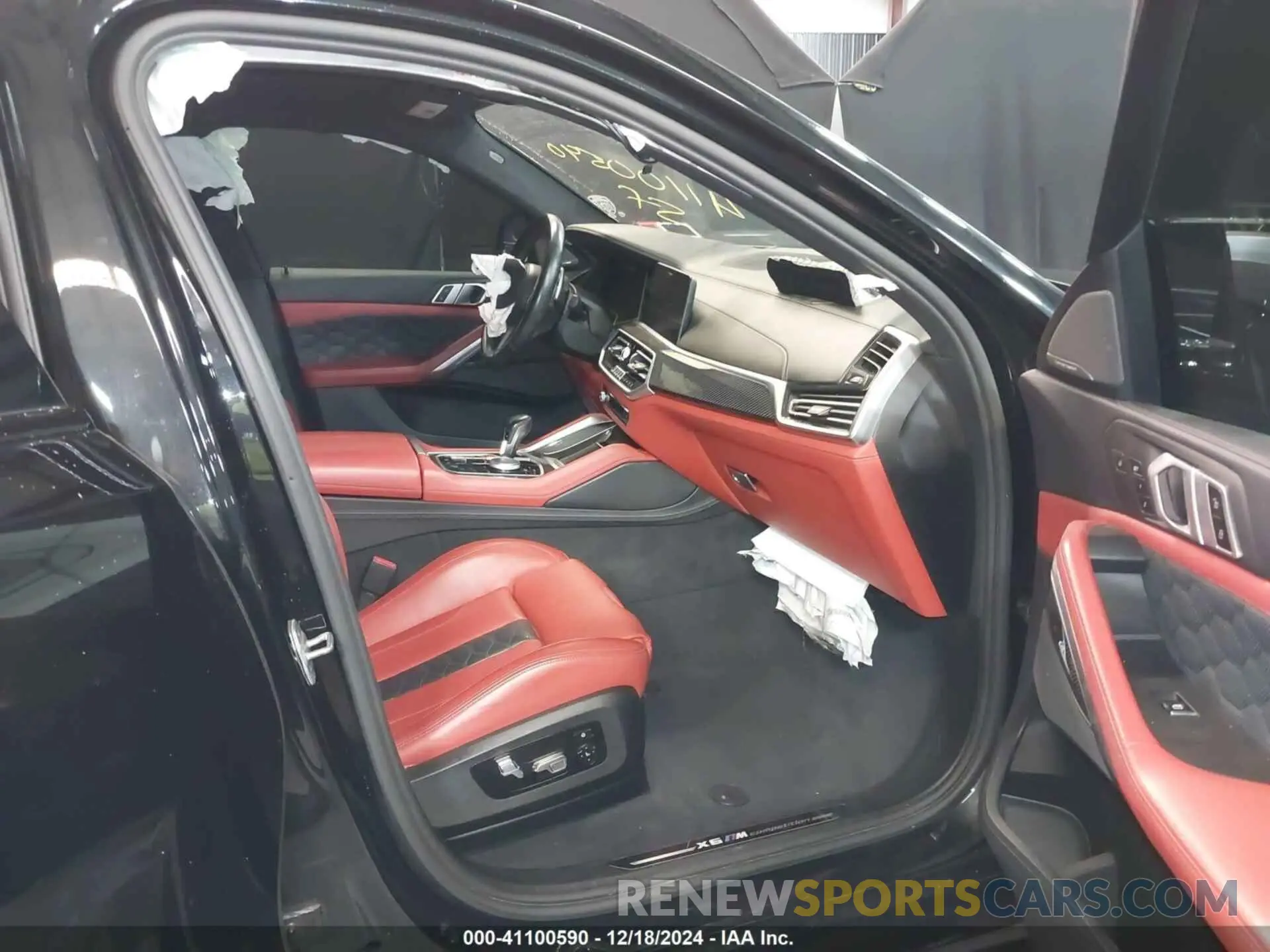 5 fotografías del automóvil dañado 5YMCY0C04M9G73547 BMW X6 M 2021