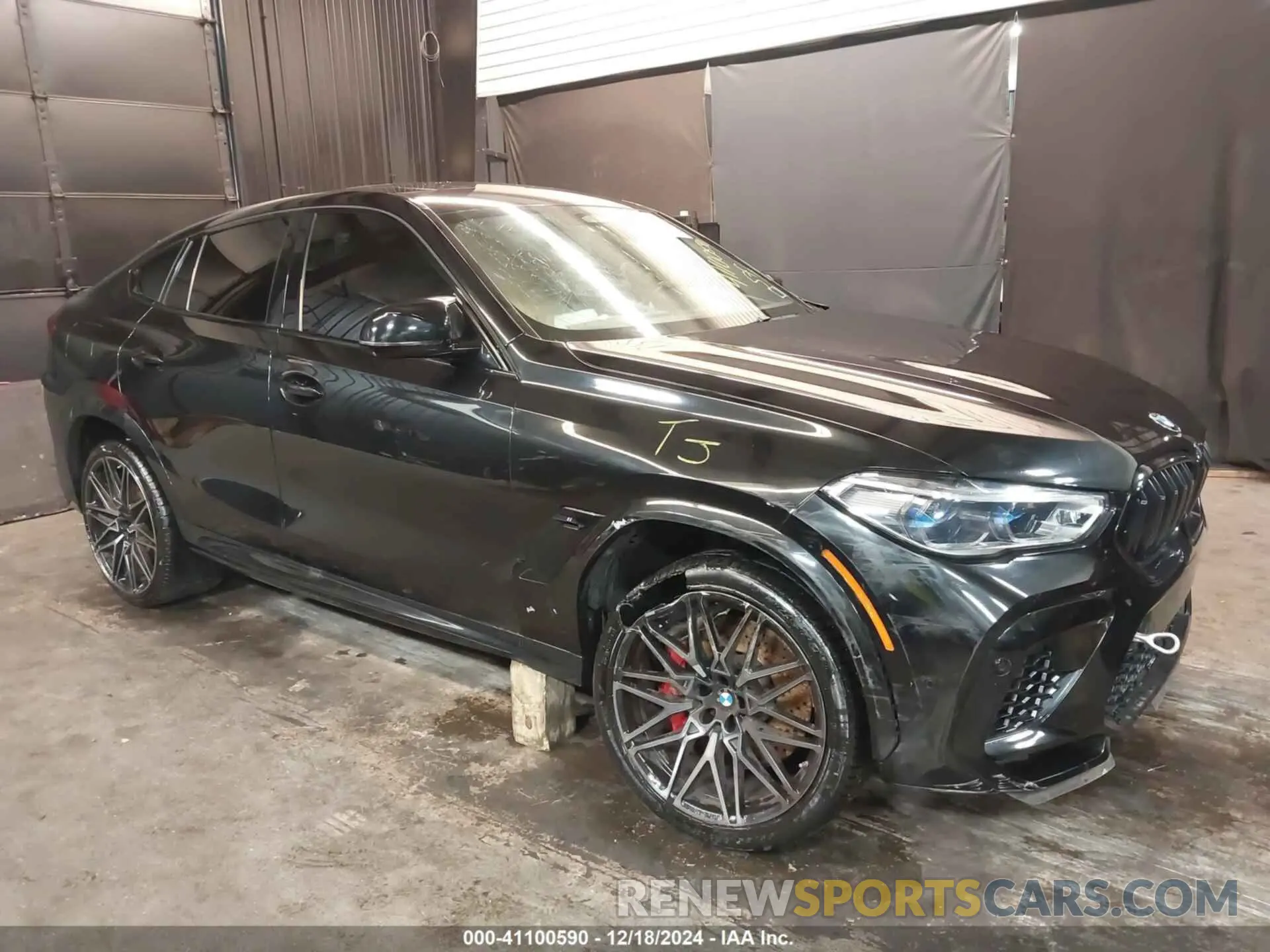 6 fotografías del automóvil dañado 5YMCY0C04M9G73547 BMW X6 M 2021