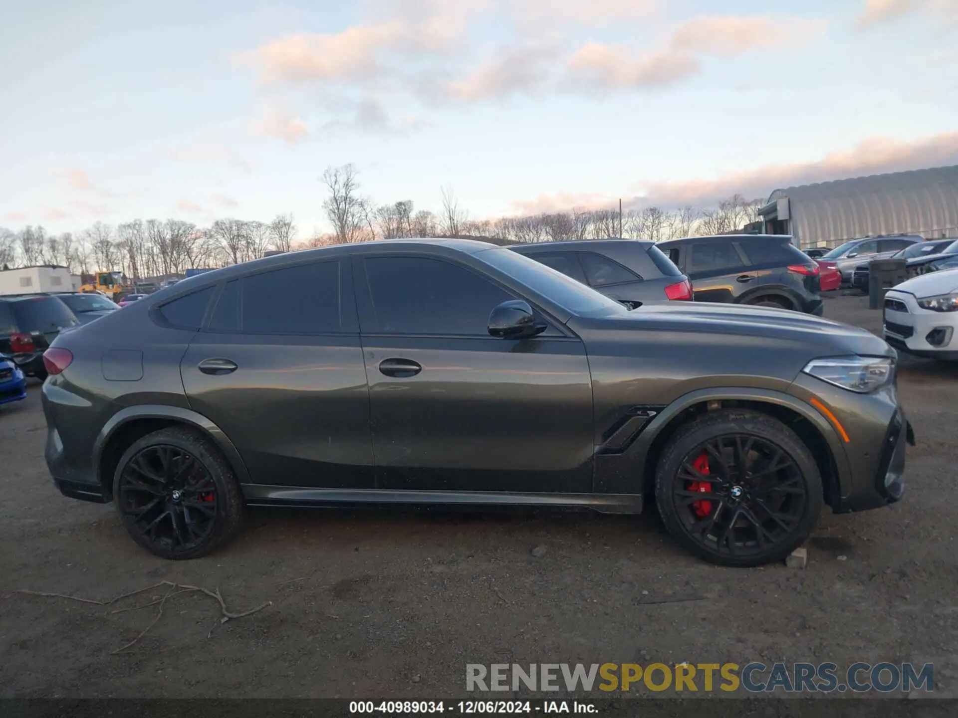 13 fotografías del automóvil dañado 5YMCY0C05M9F96218 BMW X6 M 2021