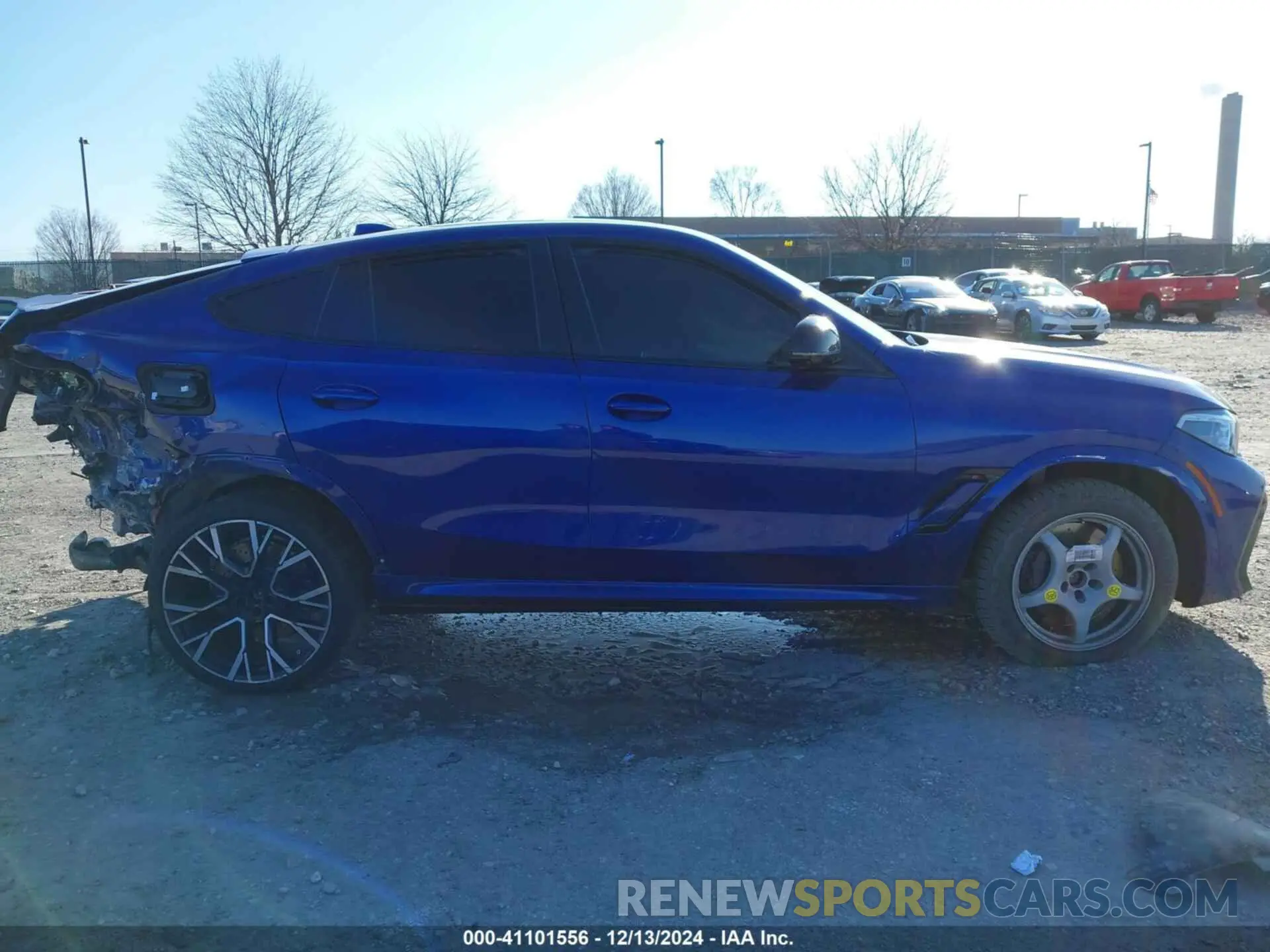 12 fotografías del automóvil dañado 5YMCY0C01N9M84627 BMW X6 M 2022