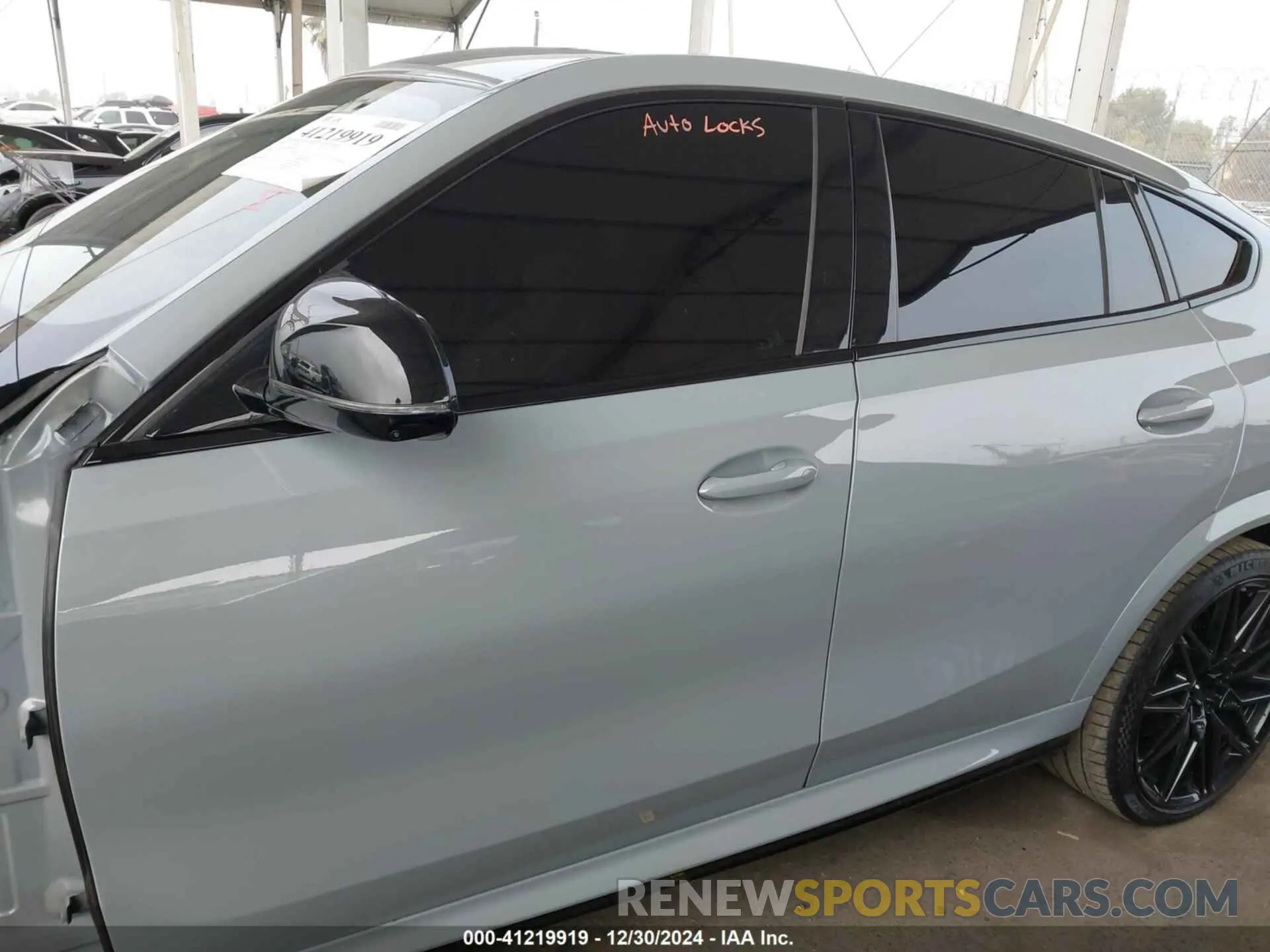 14 fotografías del automóvil dañado 5YM23ET0XR9U30840 BMW X6 M 2024