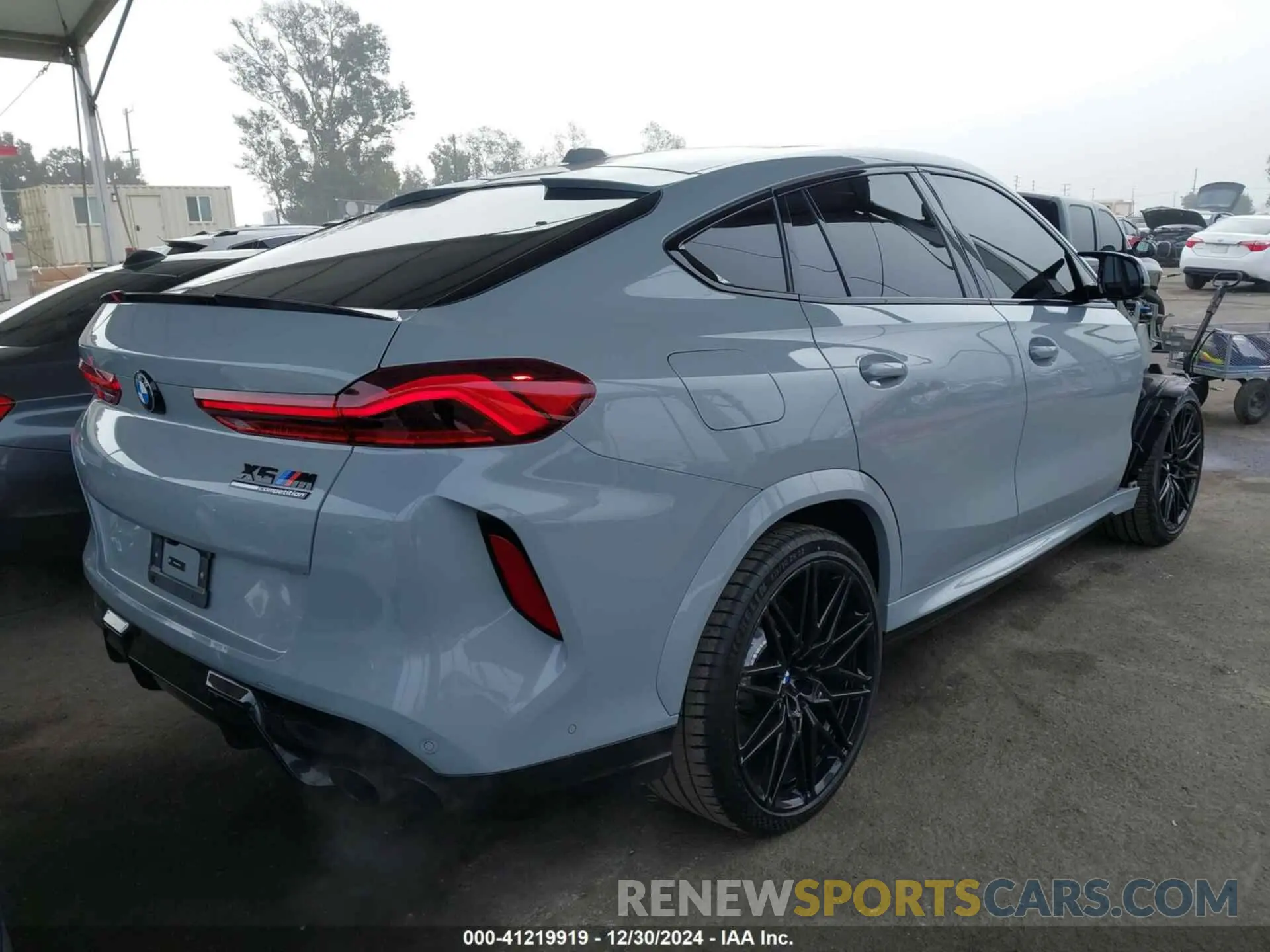 4 fotografías del automóvil dañado 5YM23ET0XR9U30840 BMW X6 M 2024