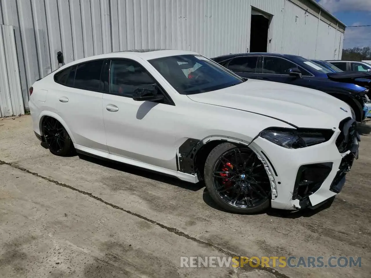 4 fotografías del automóvil dañado 5YM23ET03R9U27987 BMW X6 M COMPE 2024